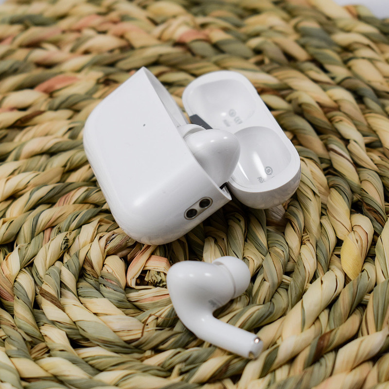 Haino Teko AirPods P5